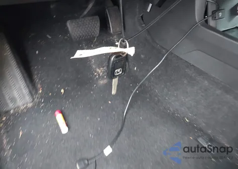 2016 Honda Civic Lx z USA, uszkodzony, nr VIN 19XFC2F5XGE229772